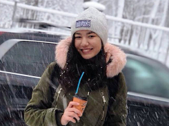 Студентка-отличница прыгнула с моста после разговора с замдеканом 