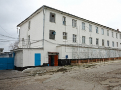 Женщину незаконно удерживали в тюрьме 263 дня – теперь ей заплатят более 300 тысяч леев