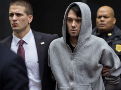 «Самого презираемого бизнесмена» Америки посадили в тюрьму за угрозу Хиллари Клинтон