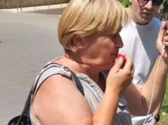 Банда во главе со «свистулькой» Олар нагрянула к зданию АП