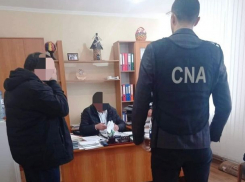 В Дрокии врач получал взятки за придуманные диагнозы