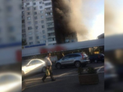 В Кишиневе загорелась мусорная куча