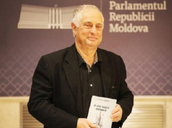 Скончался Валентин Рябцов - лучший переводчик парламента