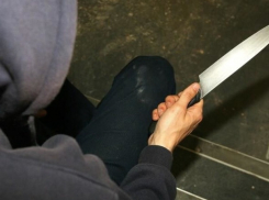 В Кайраклии на полицейского напали с ножом