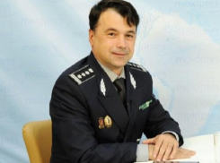 Бывший начальник Пограничной полиции устроил странный спектакль на КПП Паланка
