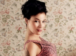 Подло и унизительно: украинская певица устроила скандал, обвинив Порошенко в обмане