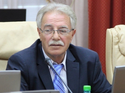 Либерал из правительства вместо отставки попросил отпуск и материальную помощь