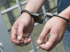 15 лет получил мужчина из Единец, пытавшийся поджечь своих родственников