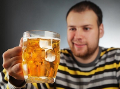 Лекарство от опасных болезней обнаружили в пиве ученые