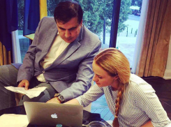 Саакашвили уволил пресс-секретаря за антисемитское высказывание о Порошенко