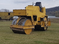 Трагедия в Криулянах: дорожный каток раздавил ребенка