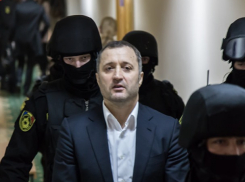 Считанные часы остались до возможного повторного заключения Филата в тюрьму