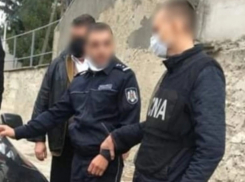 Полицейский в Единцах погорел на взятке