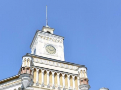 Примэрия Кишинева приспустила флаги в знак траура в связи с годовщиной присоединения Бессарабии к России 