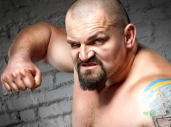 «Дайте мне подержаться за его горло»: сына украинского силача Вирастюка сбил водитель на зебре