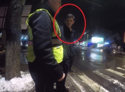 Молодых мам с детьми сбил на пешеходном переходе в Кишиневе «блатной» водитель с пистолетом