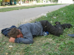 Жестоко избитый тремя жителями Сорок мужчина захлебнулся собственной кровью