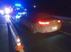 Молодой гонщик на BMW насмерть сбил мужчину на трассе Кишинёв - Леушены