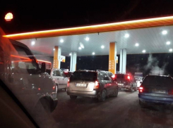 После объявления новых цен на топливо молдавские водители штурмовали заправки 