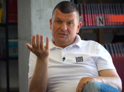 Кишиневский бизнесмен, издевающийся над бездомной женщиной, стал объектом внимания Счетной палаты