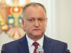 Оппозиция против социальных благ - вот что сказал президенту глава КС