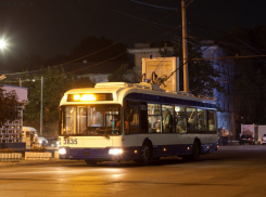 Ночные троллейбусы не стали ходить по Кишиневу с 1 июля, как было обещано
