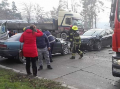 В аварии на Ботанике серьезно пострадал молодой мужчина