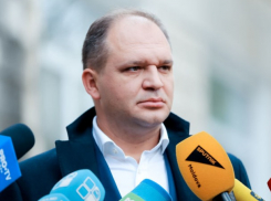 Примар Кишинева поздравил с Днем Конституции РМ