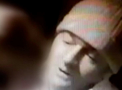 Педофил, совершивший секс-насилие в лифте против девочки и ее брата, попал на видео