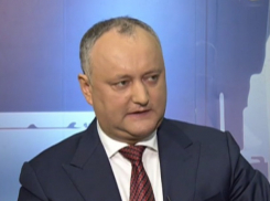 Президент Молдовы объяснил отказ по назначению новых министров подозрениями в краже миллиарда 