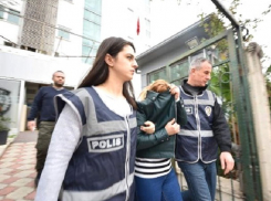 Молдаванка стала любовницей турецкого сутенера и получила контроль над проститутками