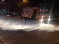 В Кишиневе вновь начали мыть улицы - по старой доброй традиции
