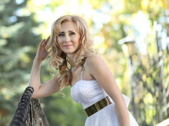 Очаровательная блондинка-судья из Каушан жестоко обманула бывшего мужа и несколько банков