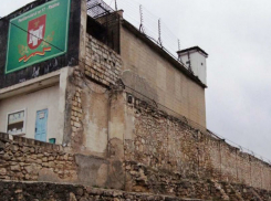 Мужчина ушел из жизни в тюрьме в Резине