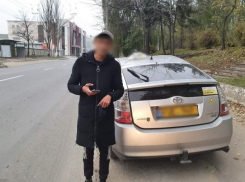 Таксист колесил по Кишиневу в состоянии наркотического угара