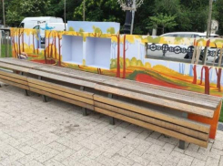 В Кишиневе появились скамейки, символизирующие любовь к чтению