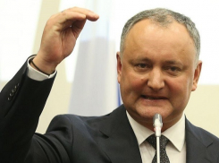 Президент заявил о возможных массовых акциях протеста после решения КС