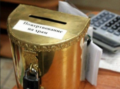 В Вулканештах циничные воры ограбили ящик для церковных пожертвований