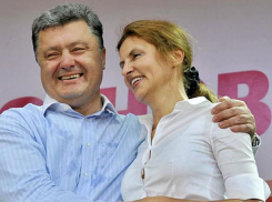 Жену Порошенко обвинили в разграблении денег из Европы и США для нуждающихся украинских детей 