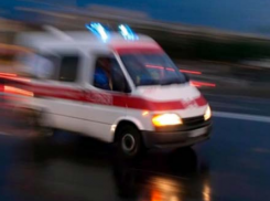 Жители молдавской коммуны Бобейка подарили родному селу машину Скорой помощи