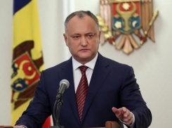 Додон идет наперекор Плахотнюку: президент готов призвать к бойкоту выборов и протестам до полной капитуляции власти 