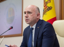 Филип делает все, чтобы попасть в парламент