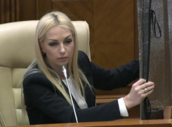 Таубер объяснила, зачем ей три айфона