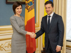 Телеграм: в День независимости Санду и Зеленский договорятся о контрабанде и прессинге Приднестровья