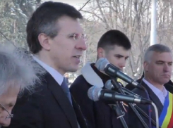 Находящийся под следствием Киртоакэ вырвался на митинг и назвал Румынию «идеалом для молдаван»