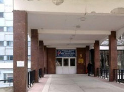 «Маленький базар» в холле бельцкой больницы уничтожили