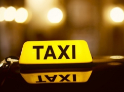 Молодые люди ограбили таксиста в Кишиневе