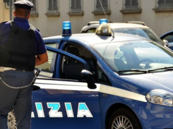 Итальянская полиция арестовала трех молдаван, заметив в рюкзаке одного из них руль