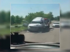 Последствия жуткого ДТП с грузовиком в Молдове сняли на видео