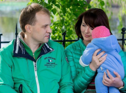 Нина Штански-Шевчук выложила фотографии с дочерью и мужем